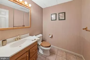 1895 Caryn Dr, Hellertown, PA 18055 - Photo 25