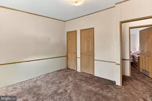 182 Greenbriar Dr S, Bath, PA 18014 - Photo 15