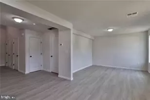 665 Sipos Dr, Northampton Township, PA 18067 - Photo 7