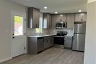 665 Sipos Dr, Northampton Township, PA 18067 - Photo 5