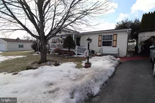 1233 Valley Forge Dr, Walnutport, PA 18088 - Photo 39