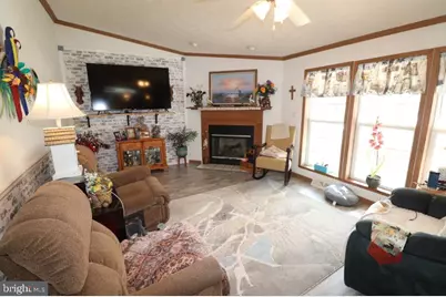 1233 Valley Forge Drive, Walnutport, PA 18088 - Photo 17