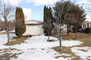 1233 Valley Forge Dr, Walnutport, PA 18088 - Photo 47