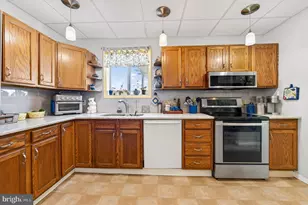 117 S Canal St, Walnutport, PA 18088 - Photo 11