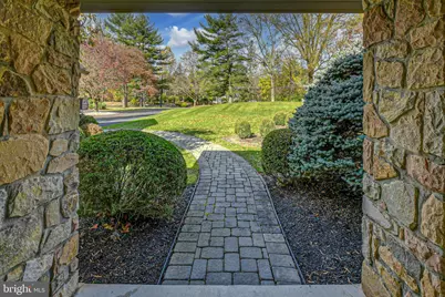 1588 Saucon Valley Road, Bethlehem, PA 18015 - Photo 5