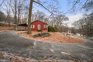 939 Constitution Ave, Pen Argyl, PA 18072 - Photo 21