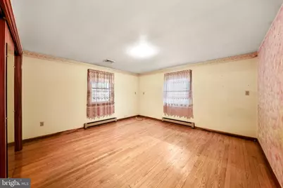 939 Constitution Avenue, Pen Argyl, PA 18072 - Photo 7