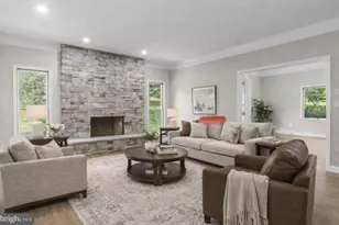 3685 Manor Rd, Bethlehem, PA 18020 - Photo 9