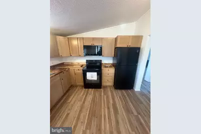 110 Greenbriar Drive N, Bath, PA 18014 - Photo 7