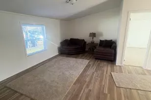 110 Greenbriar Dr N, Bath, PA 18014 - Photo 17