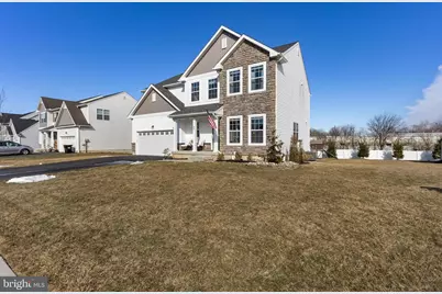 425 Chief Tatamy Street, Easton, PA 18045 - Photo 3