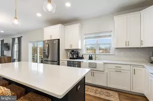 425 Chief Tatamy St, Easton, PA 18045 - Photo 21