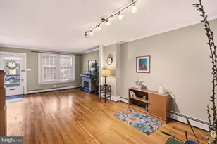 42 E Wall St, Bethlehem, PA 18018 - Photo 9