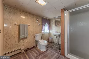 1358 Blue Mountain Dr, Danielsville, PA 18038 - Photo 31