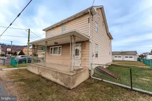 1358 Blue Mountain Dr, Danielsville, PA 18038 - Photo 3