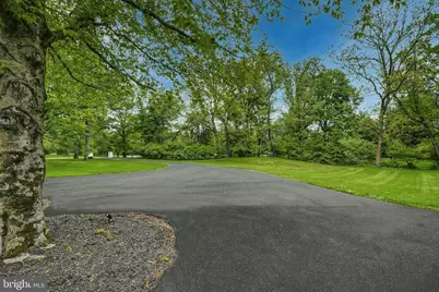 1803 Apple Tree Ln E, Bethlehem, PA 18015 - Photo 45