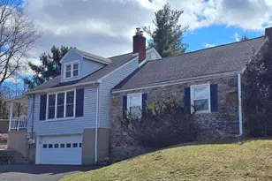205 Valley View Rd, Hellertown, PA 18055 - Photo 1