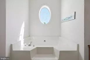 2531 Apple St, Hellertown, PA 18055 - Photo 31