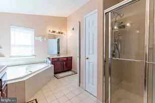 2277 Leigh Dr, Easton, PA 18040 - Photo 43