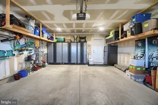 6963 Maple Dr, Bath, PA 18014 - Photo 39