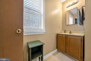 4 Olde Penn Dr, Easton, PA 18045 - Photo 21