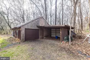2672 Banko Ln, Hellertown, PA 18055 - Photo 13