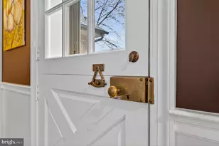 2011 Sycamore St, Bethlehem, PA 18017 - Photo 13