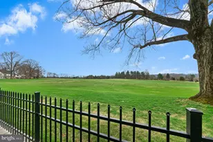 1584 Weyhill Cir, Bethlehem, PA 18015 - Photo 43