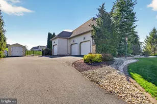 145 Fox Ridge, Nazareth, PA 18064 - Photo 7