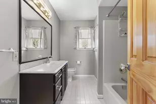 1625 Arrowwood Dr, Easton, PA 18040 - Photo 37