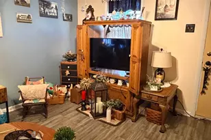 124 Kichline Ave, Hellertown, PA 18055 - Photo 3