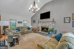 783 American General Dr, Easton, PA 18040 - Photo 19