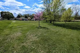 379 Valley Hi Ct, Walnutport, PA 18088 - Photo 35