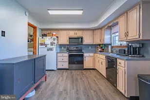 2725 Victoria Ln, Easton, PA 18045 - Photo 15