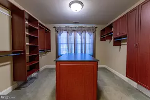 49 Crest Blvd, Easton, PA 18045 - Photo 37