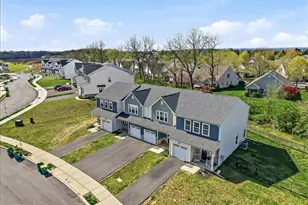 133 Scotty Dr, Easton, PA 18045 - Photo 3
