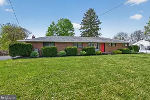 141 Siegfried Ave, Nazareth, PA 18064 - Photo 3