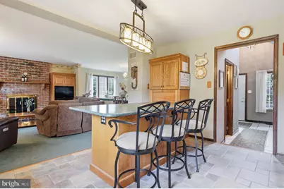 1011 Johnston Drive, Bethlehem, PA 18017 - Photo 7