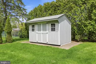 1011 Johnston Dr, Bethlehem, PA 18017 - Photo 39
