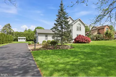 1011 Johnston Drive, Bethlehem, PA 18017 - Photo 5