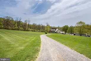 725 Buttermilk Rd, Hellertown, PA 18055 - Photo 81