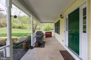 725 Buttermilk Rd, Hellertown, PA 18055 - Photo 7