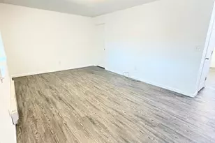 1630 E 9th St, Bethlehem, PA 18015 - Photo 3