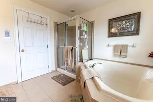 4415 Crosswinds Dr, Easton, PA 18045 - Photo 41