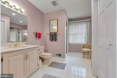 1860 Rosewood, Bethlehem, PA 18017 - Photo 33