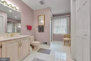 1860 Rosewood, Bethlehem, PA 18017 - Photo 33