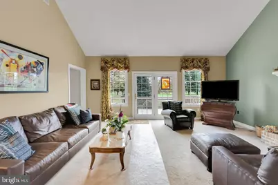 1860 Rosewood, Bethlehem, PA 18017 - Photo 19