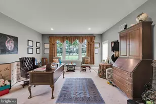 1860 Rosewood, Bethlehem, PA 18017 - Photo 21