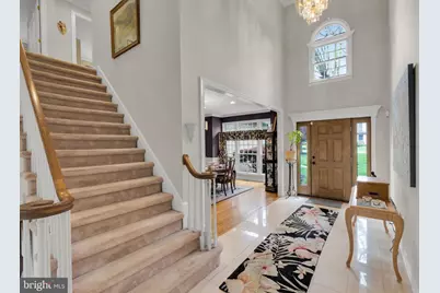 1860 Rosewood, Bethlehem, PA 18017 - Photo 3