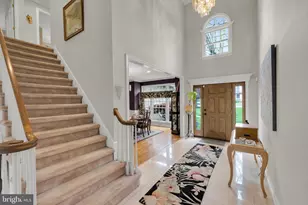 1860 Rosewood, Bethlehem, PA 18017 - Photo 3